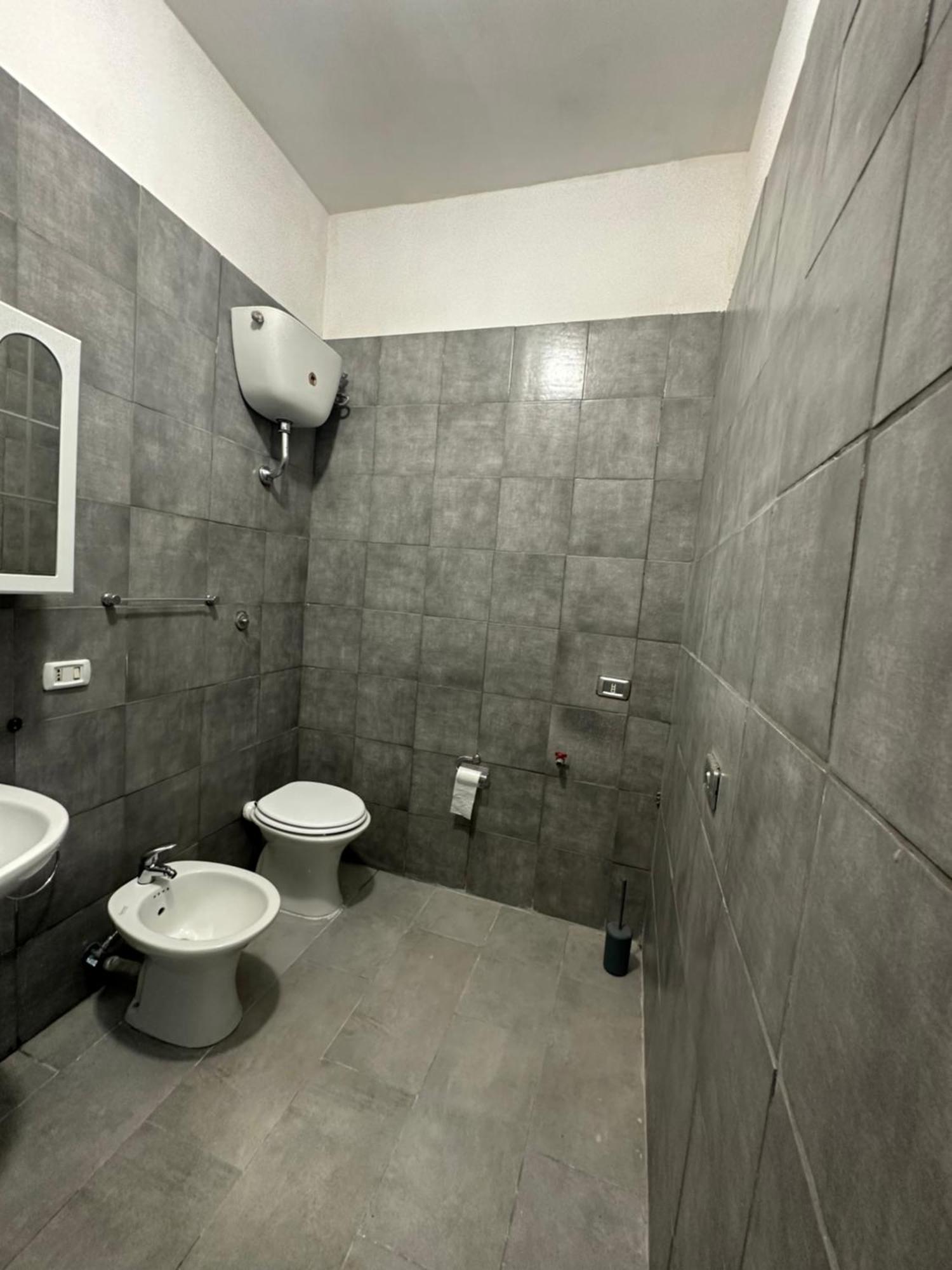 Holiday House Clara&Vincenzo Naples Luaran gambar